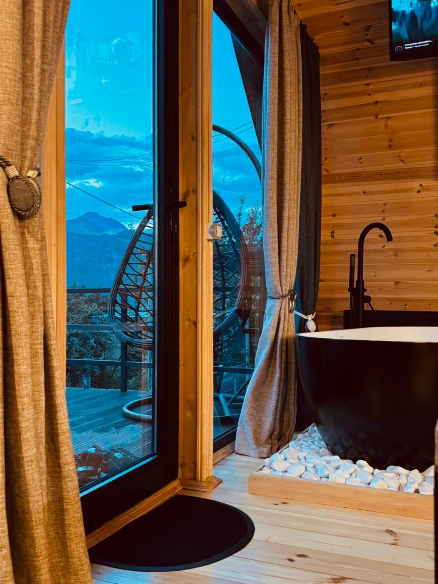 Edelweiss Cottage Kazbegi Exterior photo